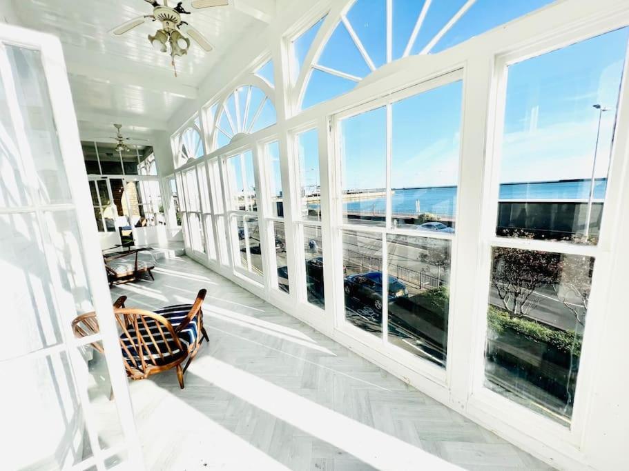 Flat 4 Marine Parade House, 1 East Cliff- Next To Dover Port, White Cliffs, Beach, Castle Exterior photo